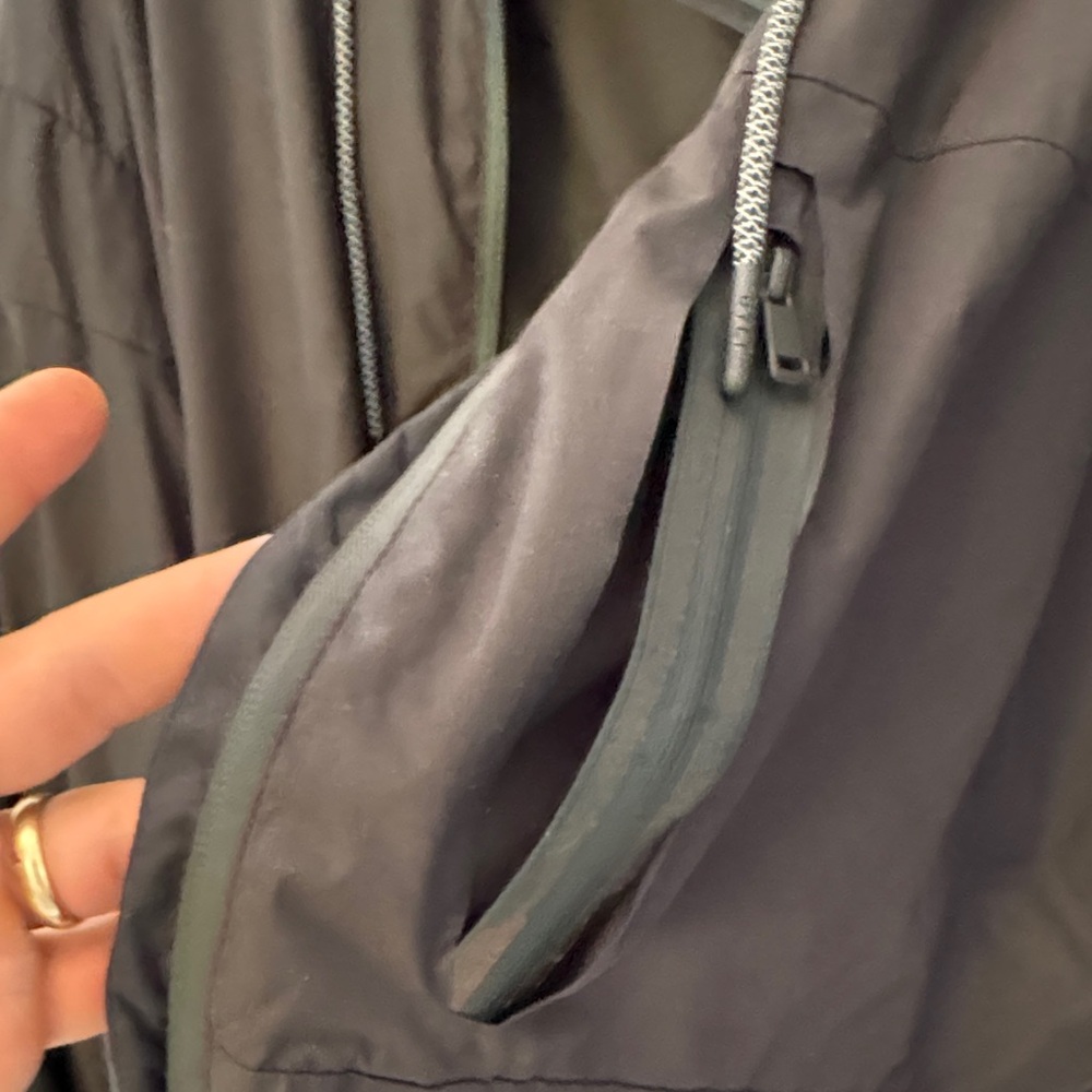 BYLT Black Hooded Jacket - Picture 3 of 4